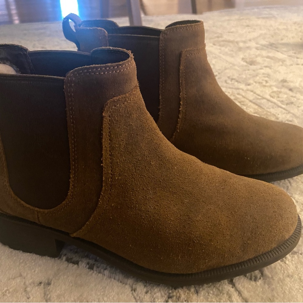UGG Brown Suede Ankle Booties
